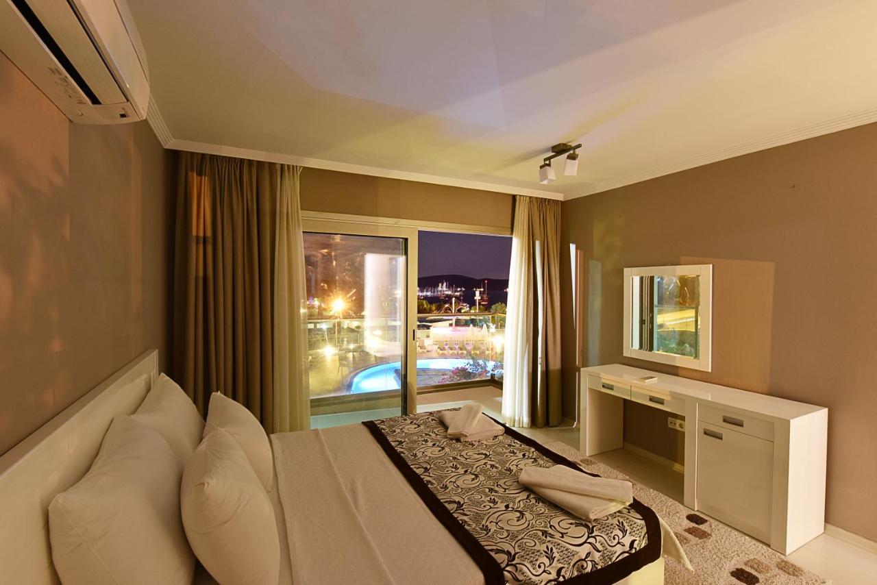 Royal Palm Daire *